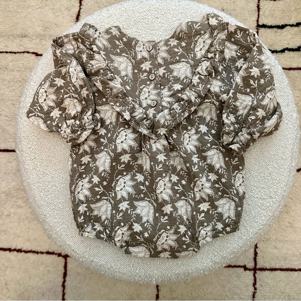 Rylee + Cru - Ruffle Romper - Picture 3 of 4